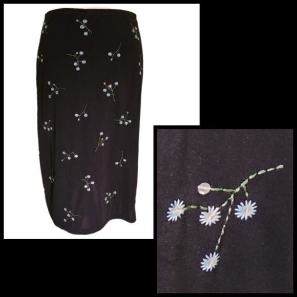 BCBGMaxAzria Sequin Embroidered Skirt - Picture 10 of 14